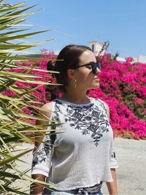 H&M Coachella White Blouse with Blue Floral Embroidery